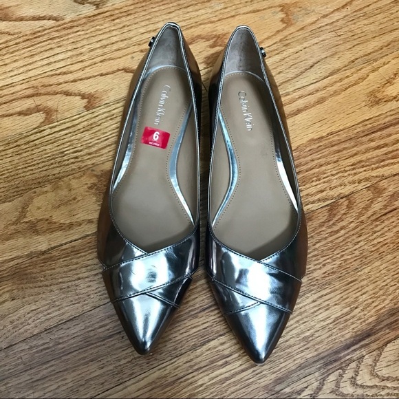 Calvin Klein Gold Metallic Pointed Flats Shoes 6 - Picture 7 of 8